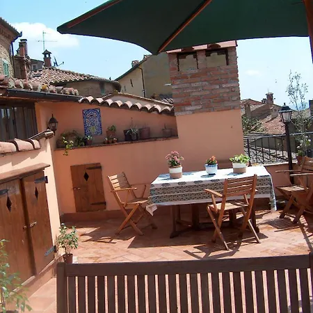 Lägenhet Trasimeno - Borgo Storico *